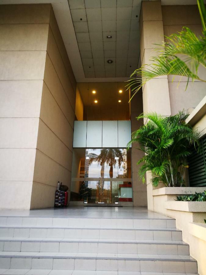 118 Island Plaza Suite City8 By Joal Tanjung Tokong Dış mekan fotoğraf